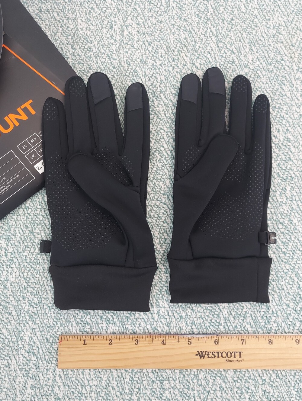 Black Touchscreen Winter Gloves